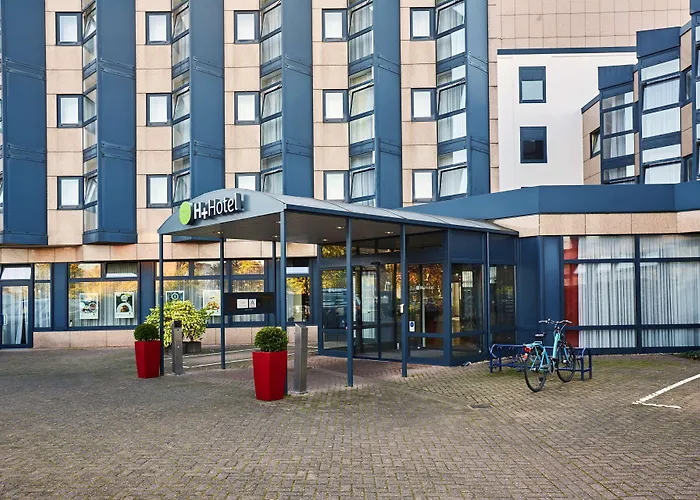 Sunday Hotel Koeln Bruehl