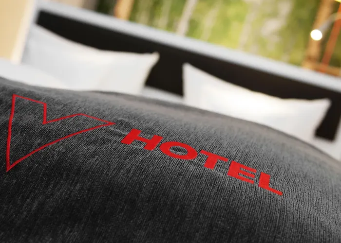 V-Hotel